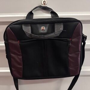 SWISSGEAR BY WENGER Black Laptop Messenger Bag with Red Accents Commute Business